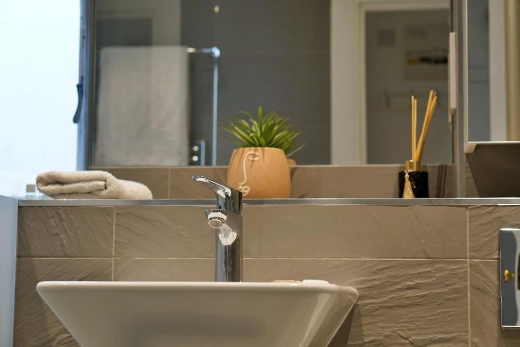 لندن Notting Hill - Portobello Road Lux Home F7 المظهر الخارجي الصورة